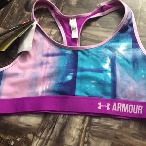 New sports bra. Youth extra large .